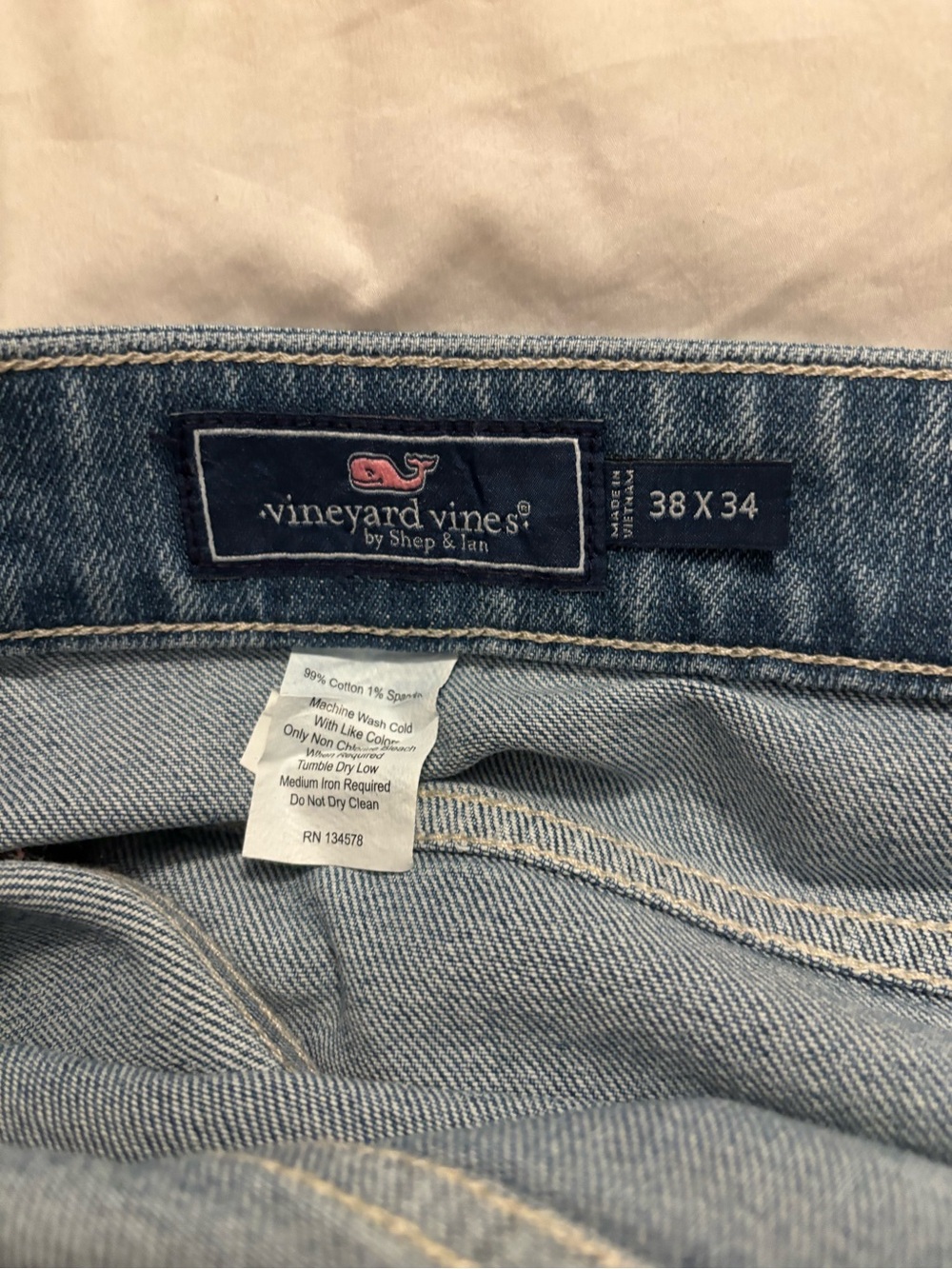 Vineyard Vines Light Blue Men's Denim Jeans - Signature Whale Patch